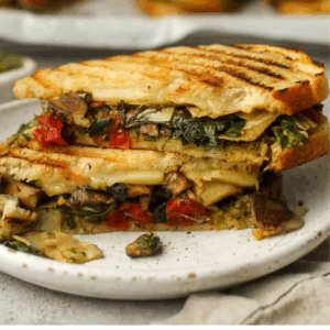 VEGGIE PESTO PANINI