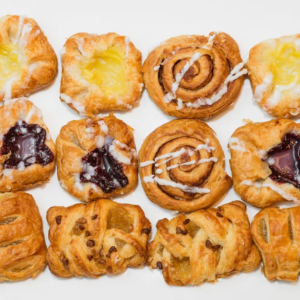 FRESHLY BAKED MINI PASTRIES (24)